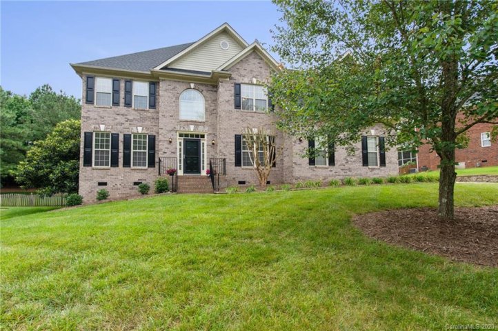 6207 Pumpernickel Lane sold home in Price Mill, Wesley Chapel, NC