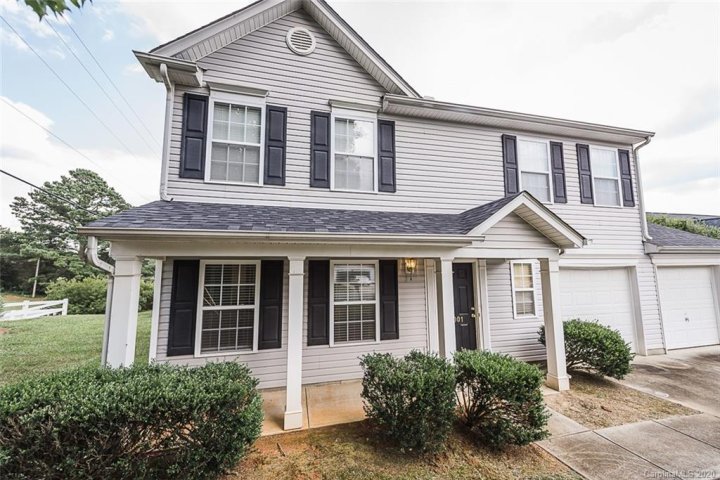1001 Boulder Drive sold home in Boulder Creek, Concord, NC