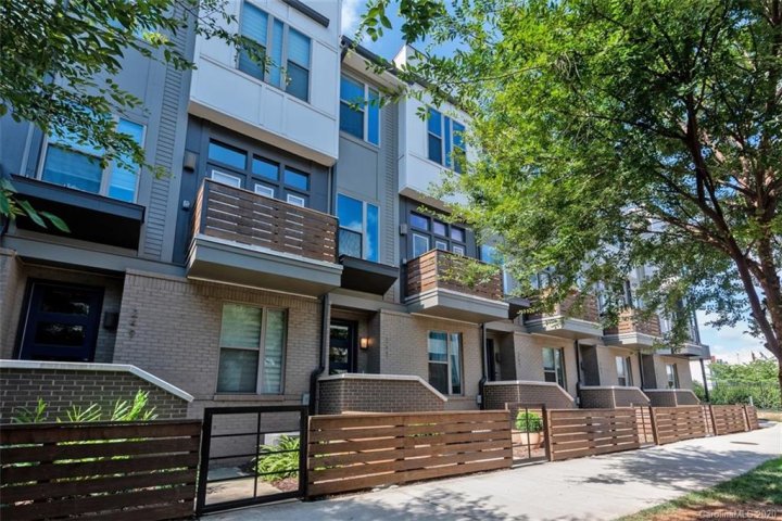 253 Doggett Street sold home in Helix Southend, Charlotte, NC
