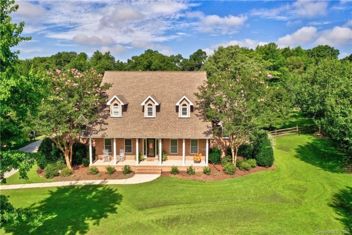 5015 Ancestry Circle sold home in Weddington Heritage, Weddington, NC