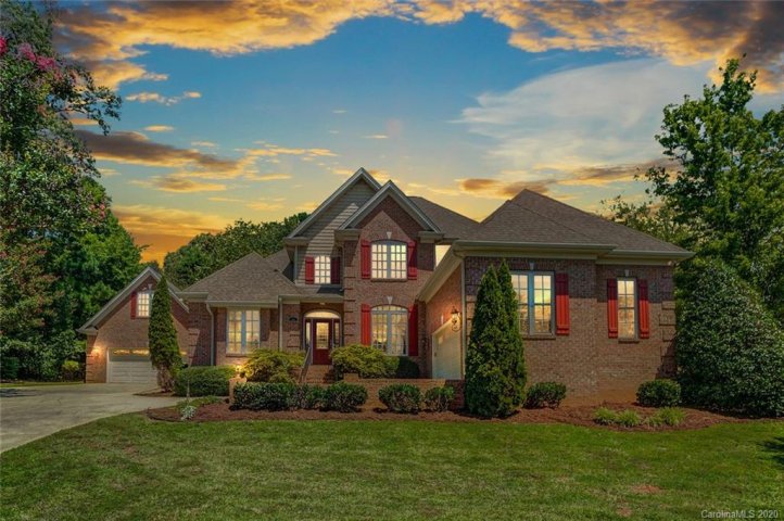 151 Pine Mist Drive sold home in Whispering Oaks, Mooresville, NC
