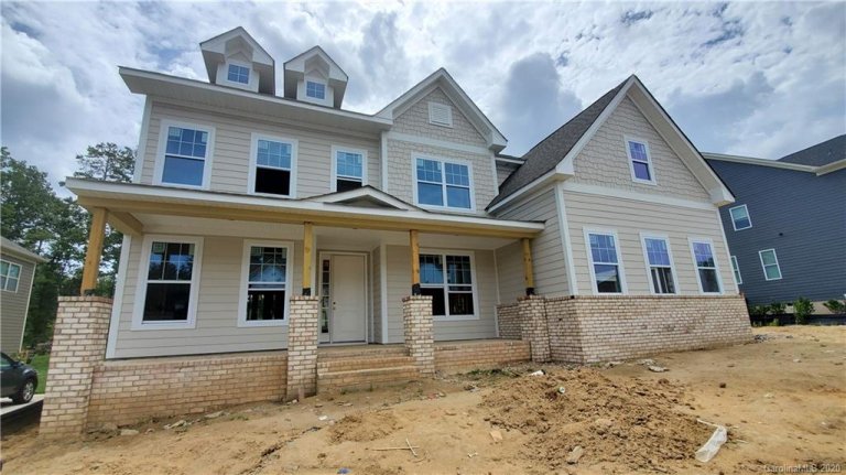 18514 Doves Crest Road sold home in Beverly, Cornelius, NC