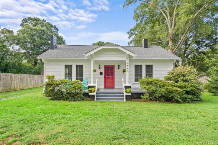 5920 Peach Street sold home in Hewitt Property, Charlotte, NC