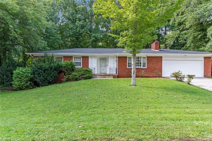 72 Jeffress Avenue sold home in Roosevelt Park, Asheville, NC