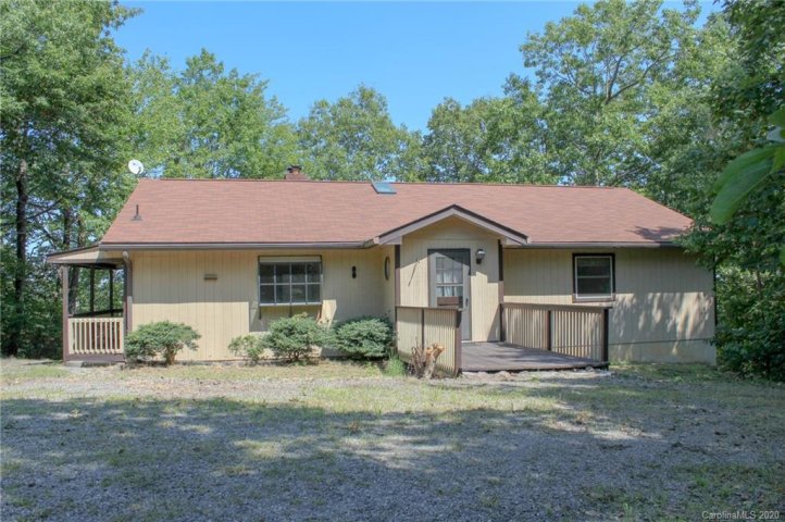45 Miners Knob Road sold home in TREEHAVEN, Black Mountain, NC