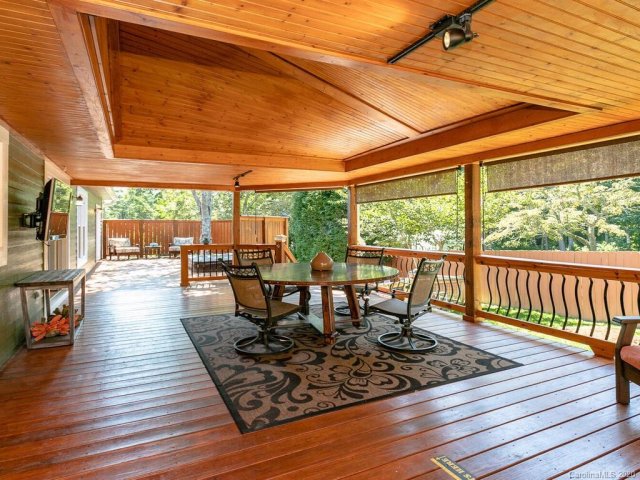 22 Mallory Meadows Court sold home in Mallory Meadows, Arden, NC