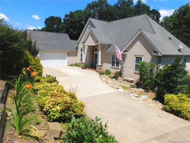 126 Clear Vista Lane sold home in Clear Vista, Asheville, NC