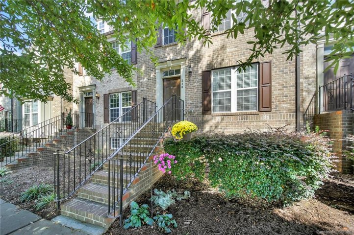 238 Bland Street sold home in The Block at Church Street, Charlotte, NC