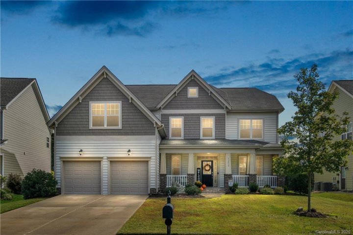 11519 Blushing Star Court sold home in Peach Orchard Estates, Charlotte, NC