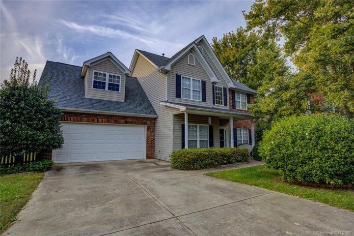 3006 Hornell Place sold home in Providence Glen, Charlotte, NC