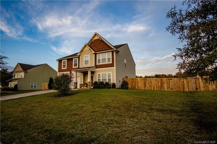 15210 Kissimmee Lane sold home in Belleglade, Mint Hill, NC