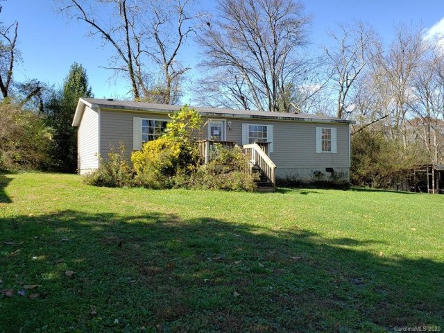 306 Little Meadows Place sold home in The Meadows, Horse Shoe, NC