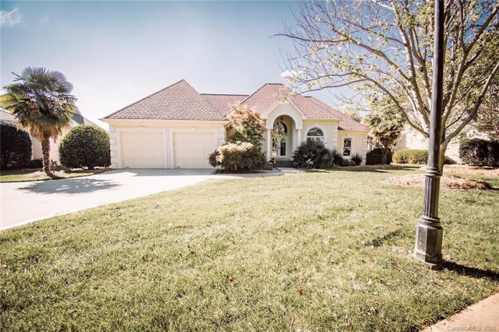 3407 Governors Island Drive sold home in Governors Island, Denver, NC
