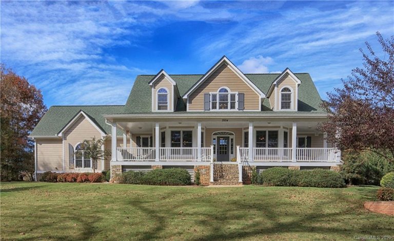 3934 Burton Street sold home in Dockside, Sherrills Ford, NC