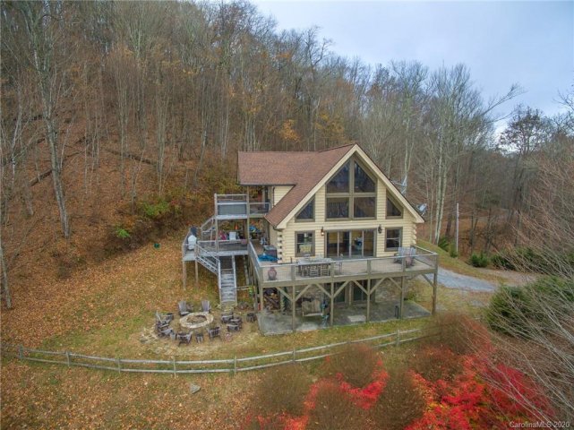 1918 Teaberry Ridge Road sold home in Cherry Hill Est, Waynesville, NC
