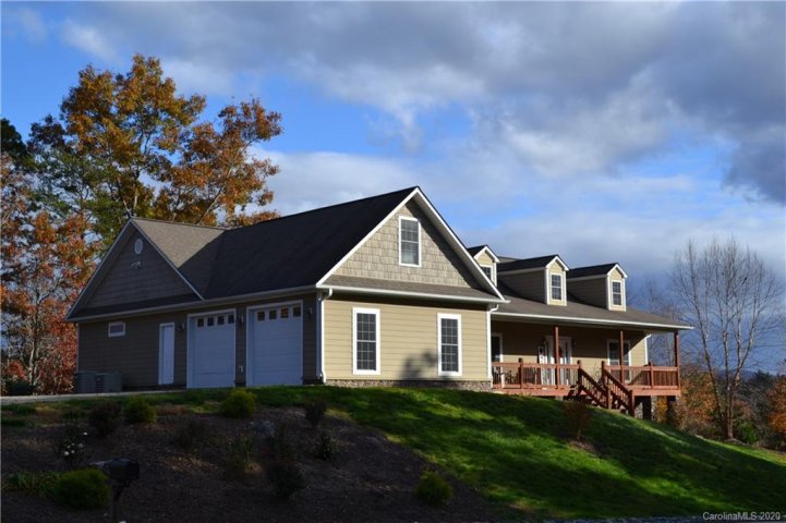 503 Cross Creek Drive 17 sold home in Cross Creek, Marion, NC