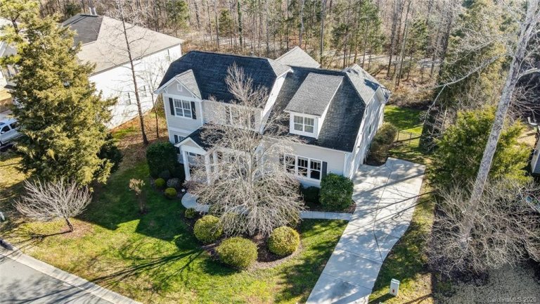 341 Windy Pine Drive sold home in Lake Forest, Lake Wylie, SC