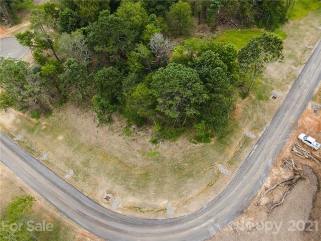 139 Annabelle Drive sold home in Clearview, Fairview, NC