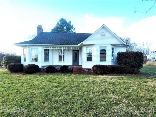 907 Woodland Drive sold home in Oak Springs, Shelby, NC
