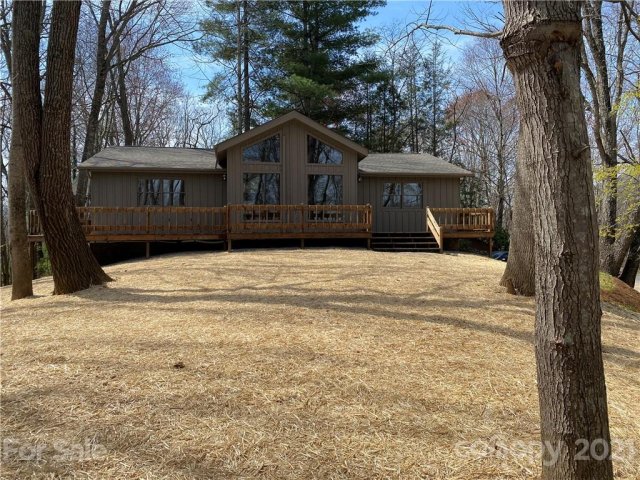 185 Mountain View Drive sold home in Sulphur Springs Park, Waynesville, NC