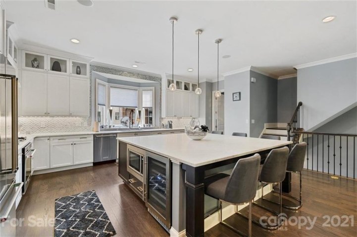 4031 City Homes Place sold home in Southpark City Homes, Charlotte, NC