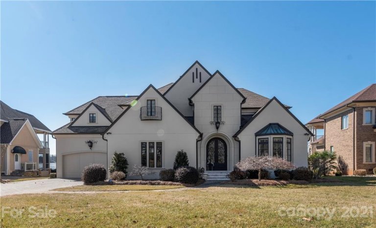 3423 Governors Island Drive 28 sold home in Governors Island, Denver, NC