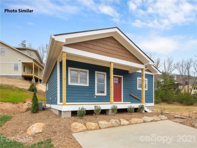 34 Westside Village Road 12 sold home in Cedar Cliff Village, Fairview, NC