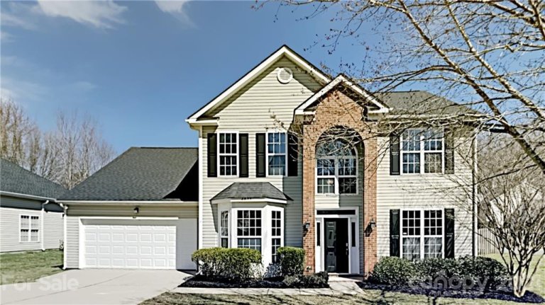 4035 Lannier Falls Lane sold home in Mckee Woods, Charlotte, NC