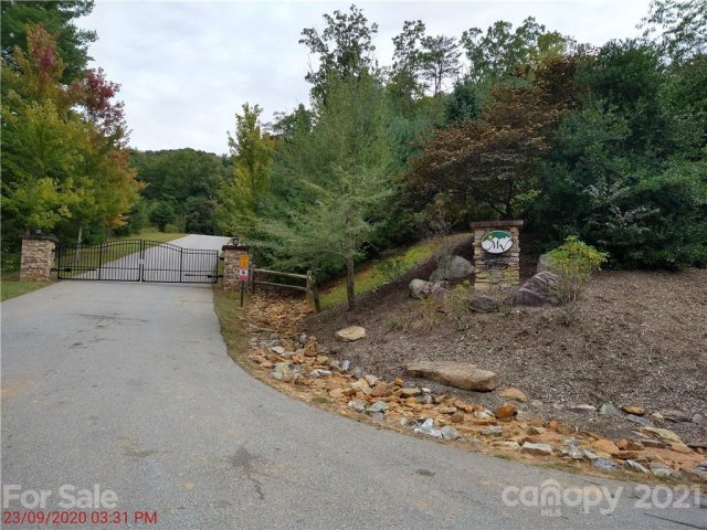 24 Tallwood Drive sold home in Moores Valley, Leicester, NC