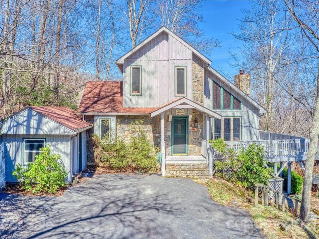 122 Kings Ridge Road sold home in Sherwood Mountain, Maggie Valley, NC
