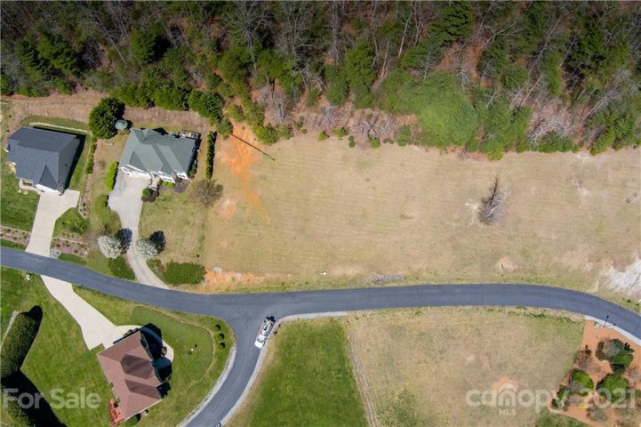 146 N Crab Meadow Drive 10 sold home in Crab Creek Valley, Hendersonville, NC