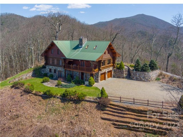 685 Talbot Drive sold home in Mountain Chalet, Canton, NC