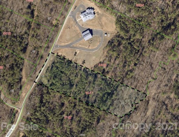 402 Pilot Ridge Road 13 active home in Pilots Ridge, Nebo, NC
