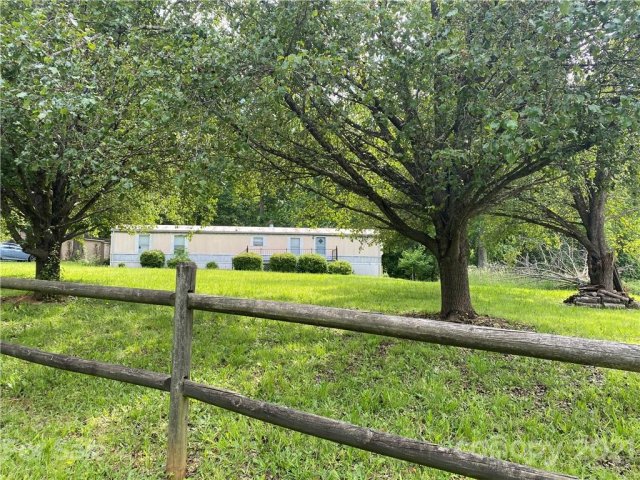 1060 Stirewalt Road sold home in Crystal Creek, China Grove, NC