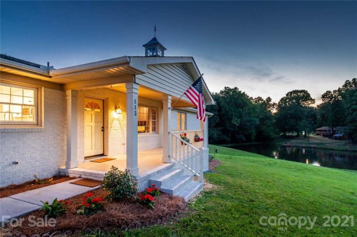 113 Mcadam Lane sold home in Clippers Run, Mooresville, NC