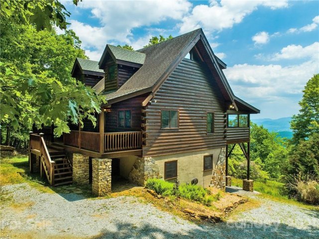 27 N Forge Crest Drive sold home in Forge Mountain Acres, Mills River, NC