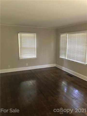 729 Pritchard Street sold home in Glenwood, Charlotte, NC