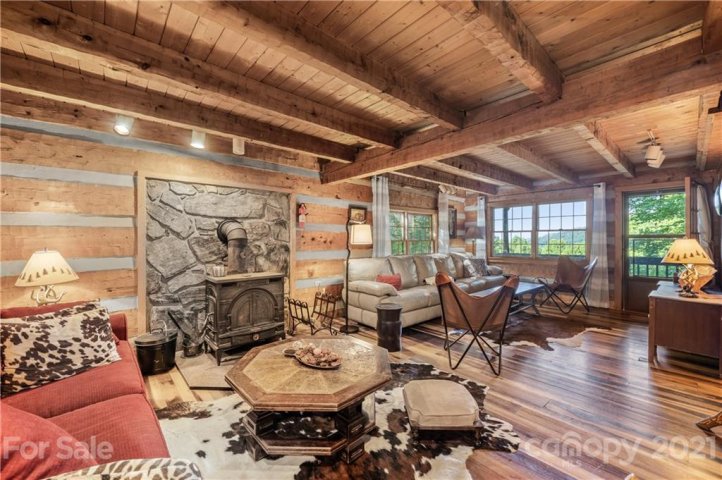 602 Quail Cove Road sold home in Quail Cove, Clyde, NC