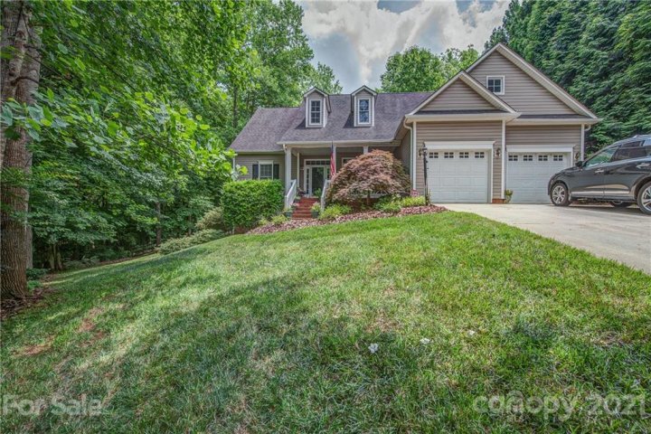 1029 Marguerite Drive sold home in Lauren Woods, Lowell, NC