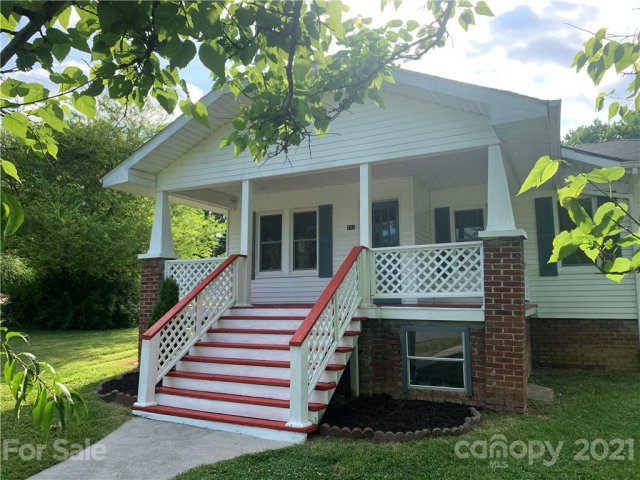 112 Beverly Avenue sold home in Barker Heights, Hendersonville, NC