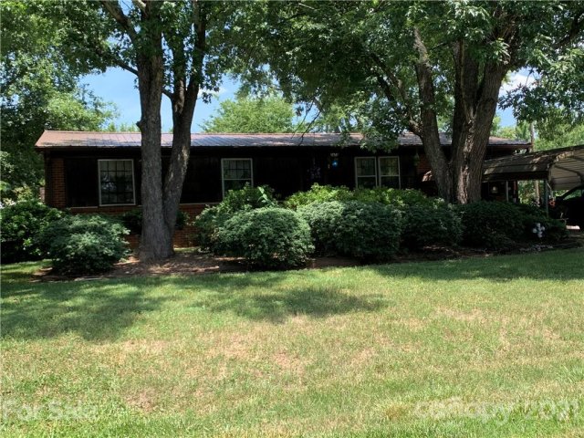 3676 Weyland Drive 16/B sold home in Landsdowne, Conover, NC