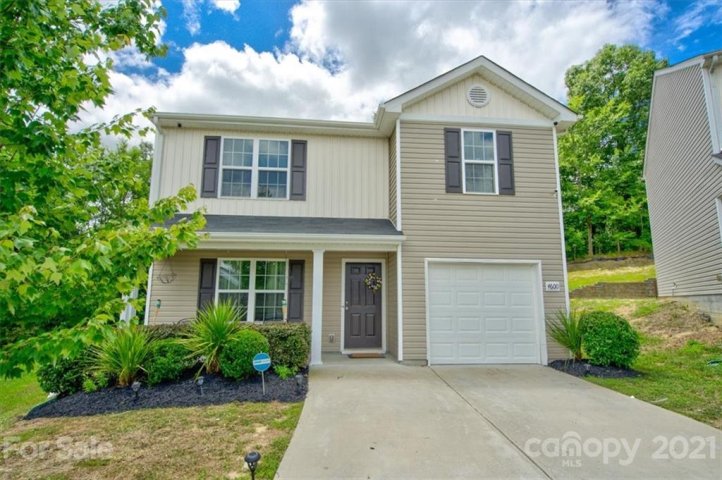 4600 Montelena Drive sold home in Lakewood Ridge, Charlotte, NC