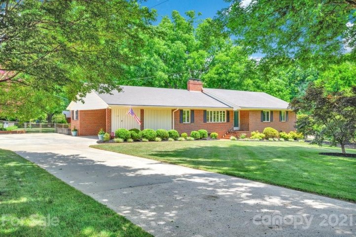 101 Amity Circle sold home in Amity Acres, Belmont, NC