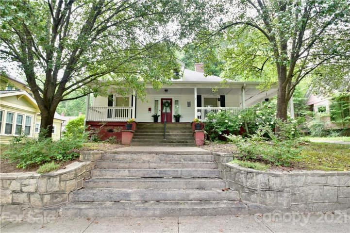 504 S South Street sold home in Historic District, Gastonia, NC