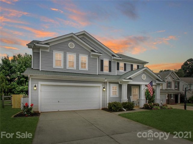 513 Buttercup Way sold home in English Trails, Fort Mill, SC