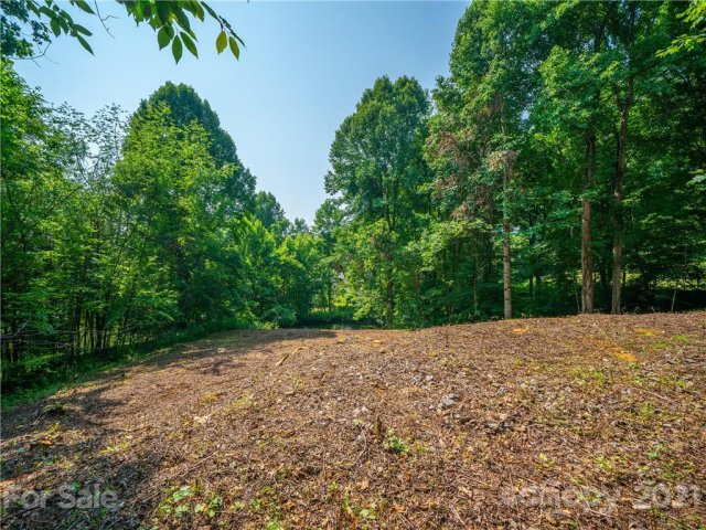 638 Crystal Tree Drive sold home in Crystal Tree, Waynesville, NC