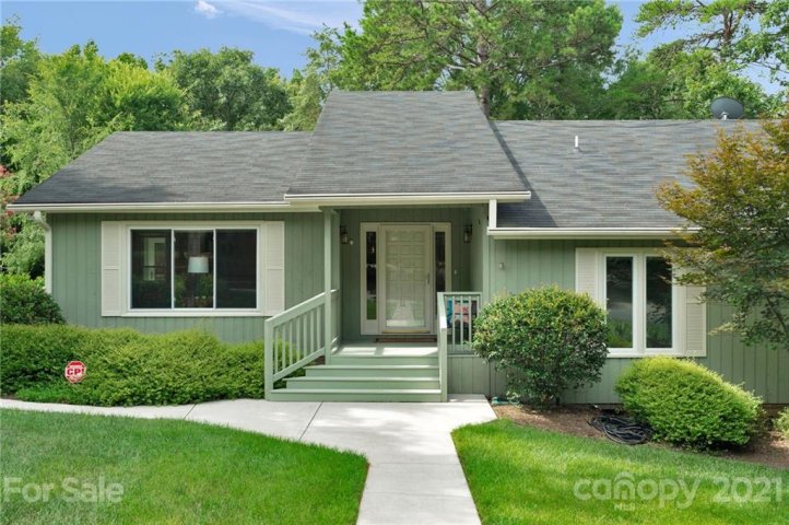 5427 Kerry Glen Lane sold home in Five Knolls Estates, Charlotte, NC