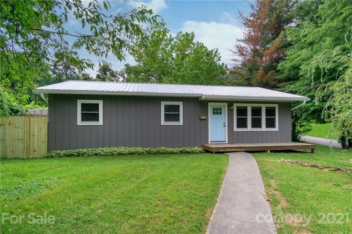 252 Livingston Street sold home in E Riverside Urban Renewal Area, Asheville, NC