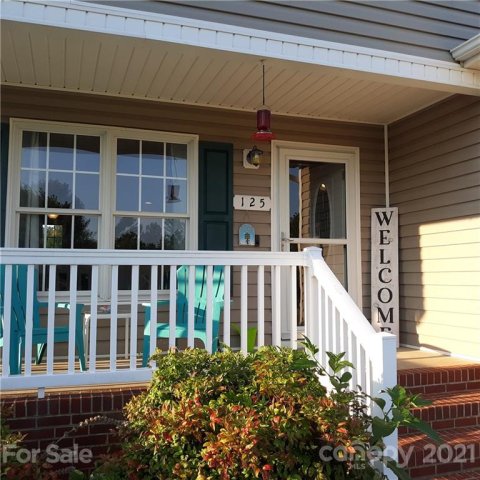 125 Rock Island Drive sold home in Willowbrook, Statesville, NC