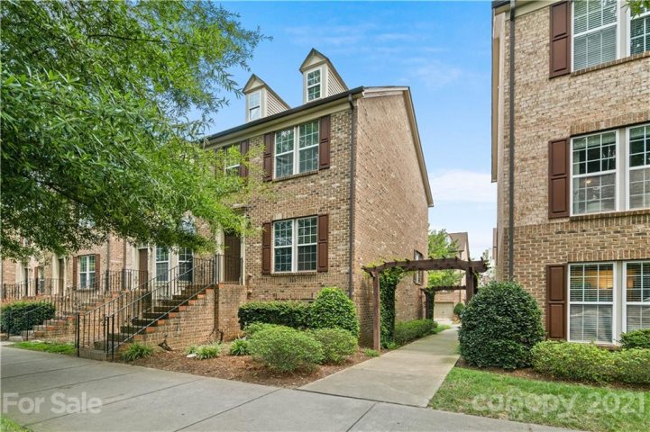 230 W Bland Street sold home in The Block at Church Street, Charlotte, NC